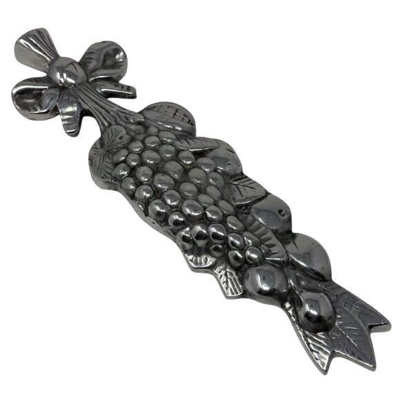 Late 20th Century Vintage Pewter Fruit Wall Hanging Arte Giancarlo Grapes Bow - Picture 3 of 5